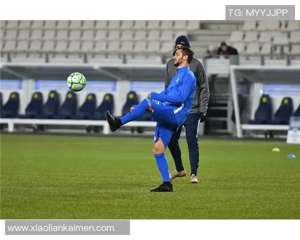 克莱蒙特与格勒诺布尔的激烈对决揭示法乙联赛新动态与球队实力对比